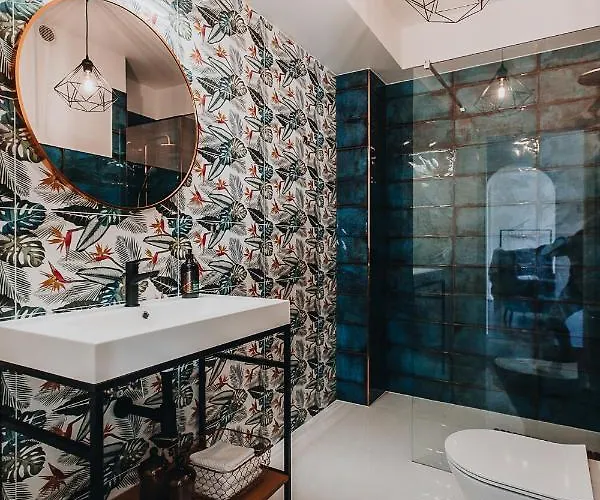 Lavender House Apartment *